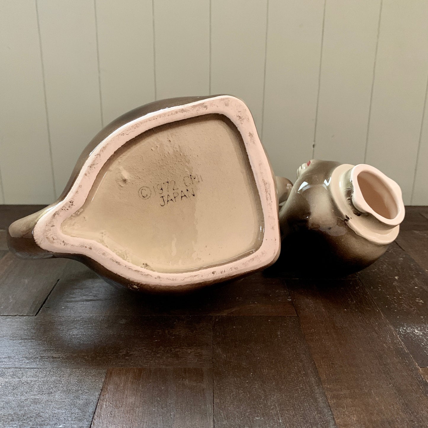 Made in Japan CMI ◇ Brown fur and green eyed cat teapot