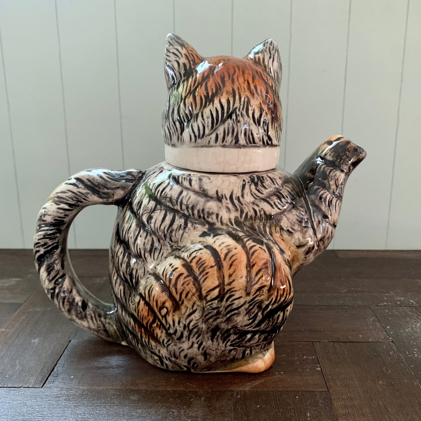 Made in Japan ◇ Brown long-haired cat teapot