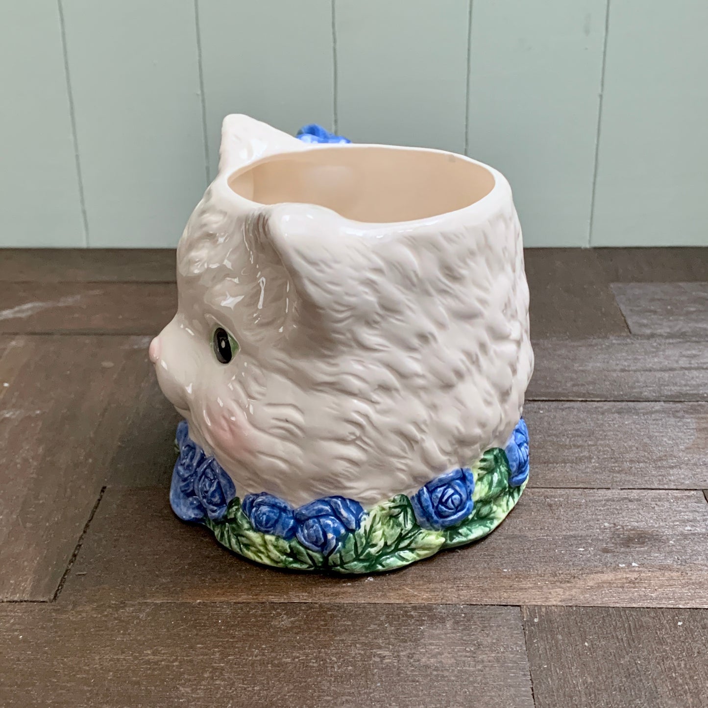 AVON ◇ Blue rose cat mug ①