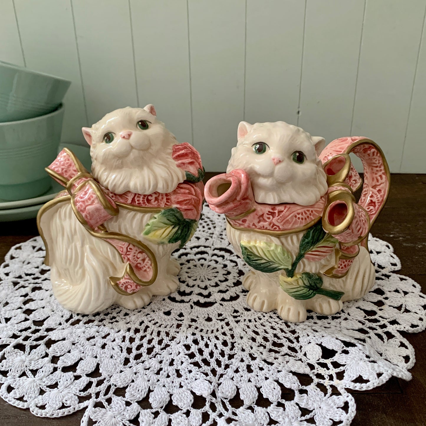 Fitz and Floyd ◇ Kittens & Roses Creamer Sugar Set