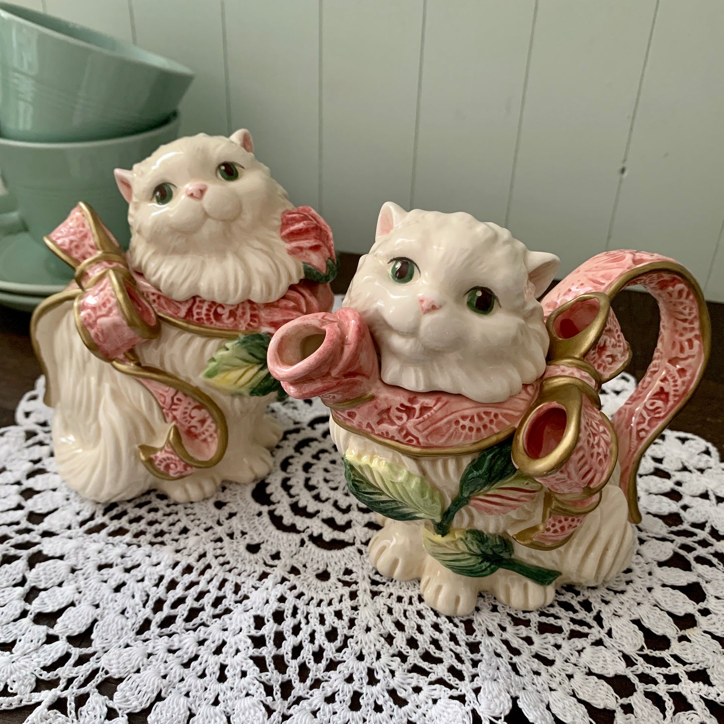 Fitz and Floyd ◇ Kittens & Roses Creamer Sugar Set
