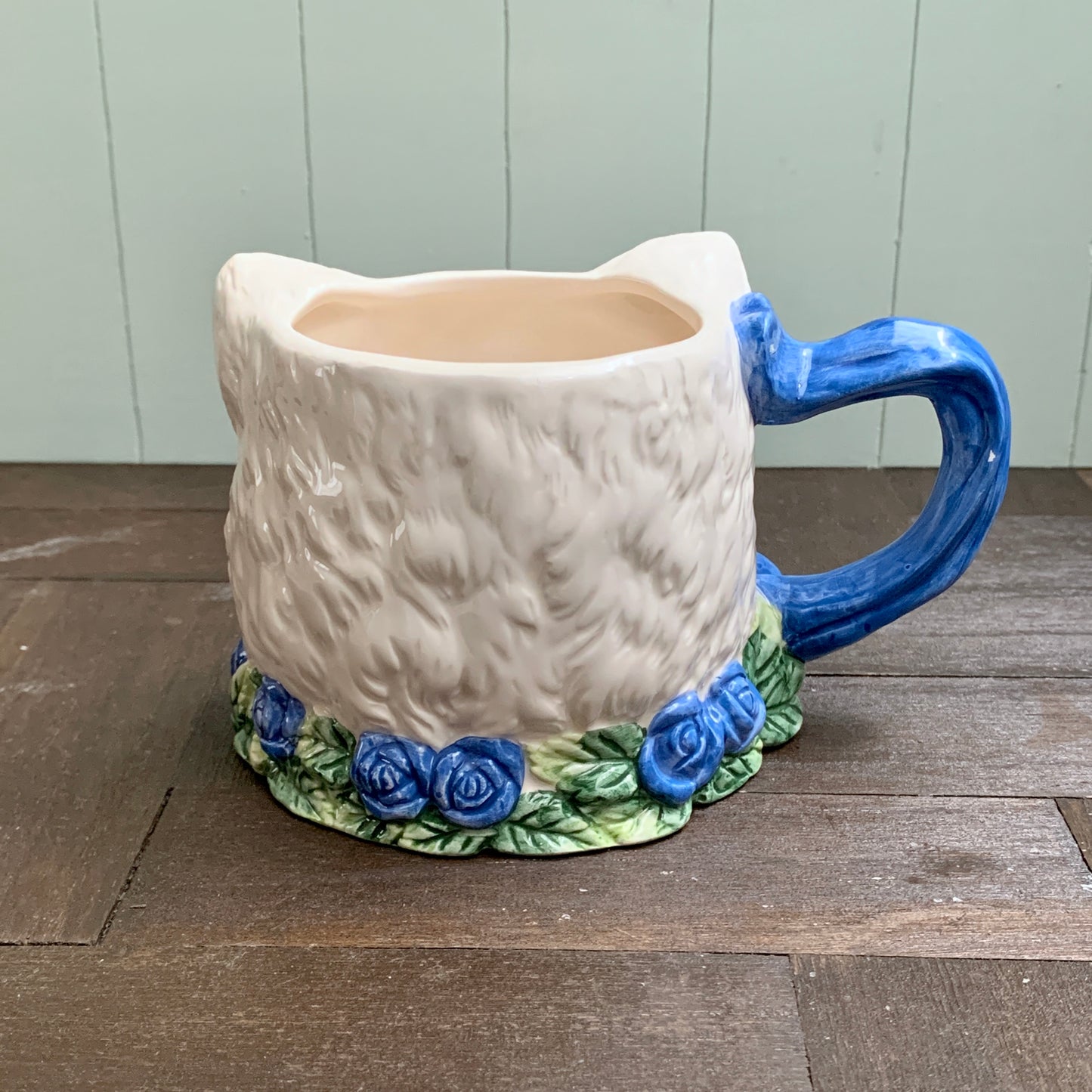 AVON ◇ Blue rose cat mug ②