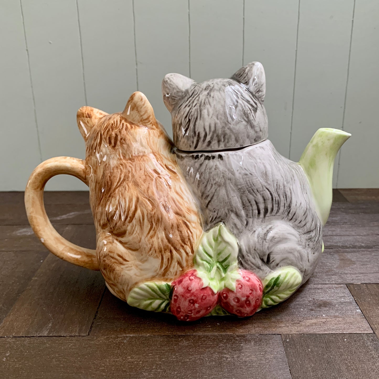 Takahashi San Francisco ◇ Strawberry Cat Teapot