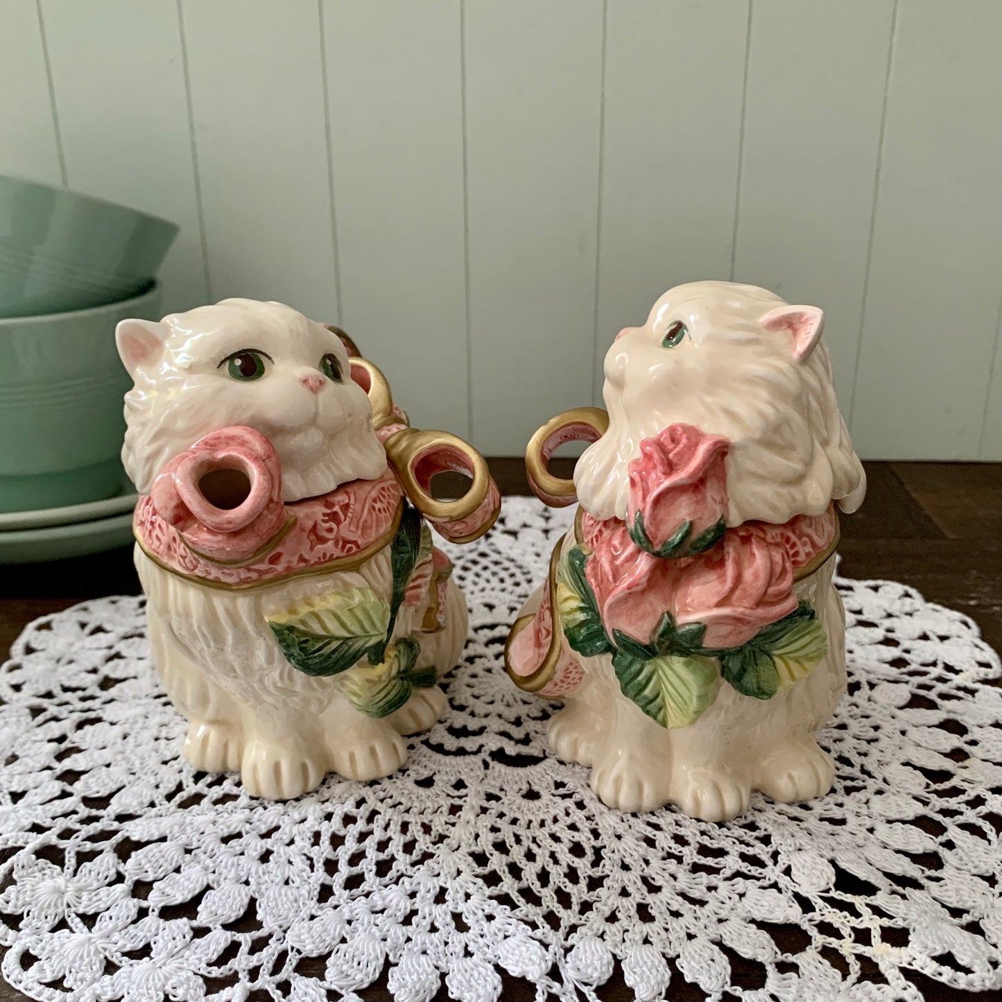 Fitz and Floyd ◇ Kittens & Roses Creamer Sugar Set