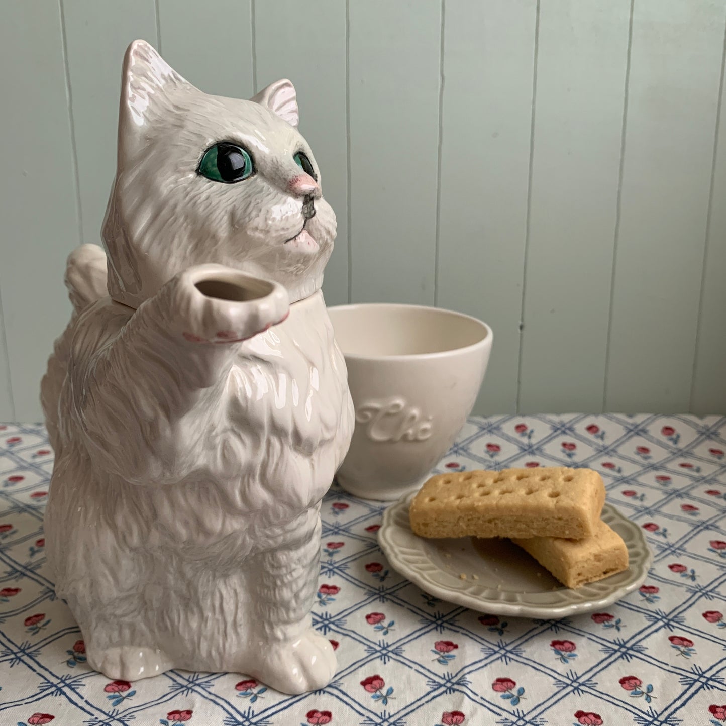 Beswick England ◇ Persian cat teapot