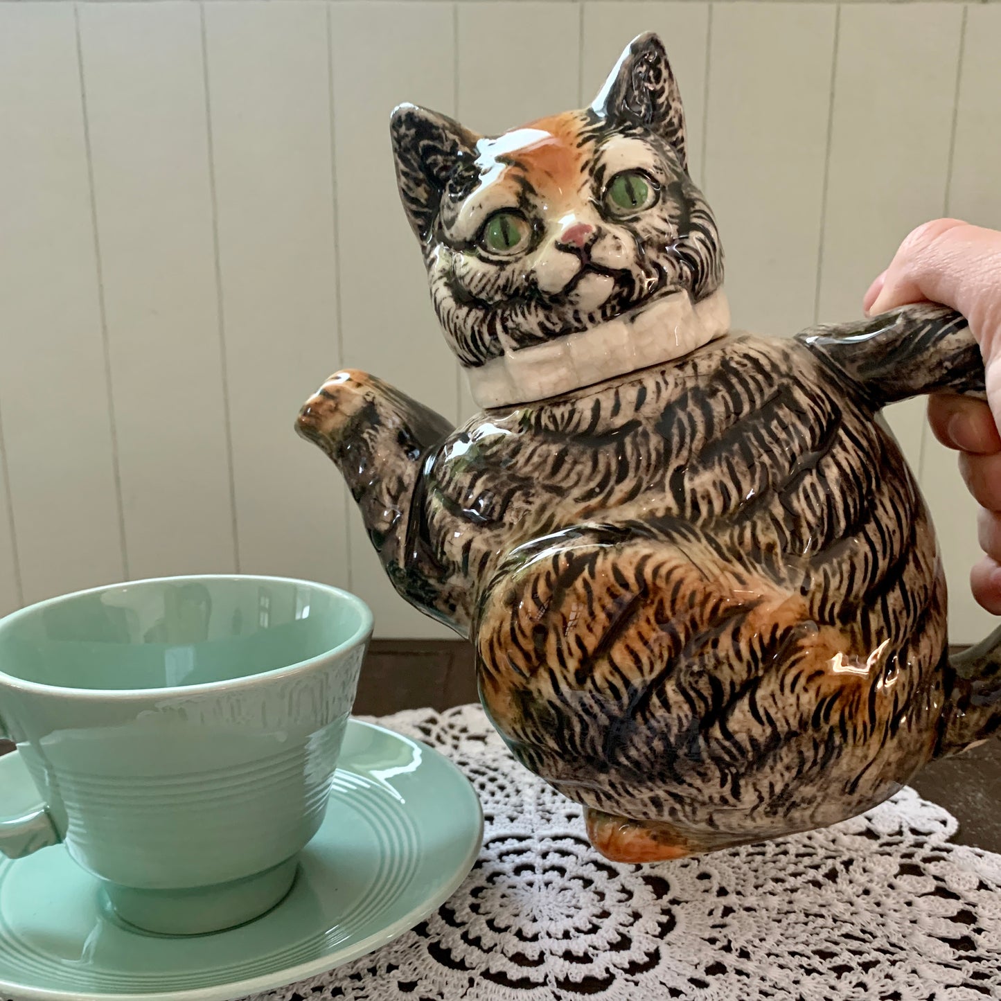 Made in Japan ◇ Brown long-haired cat teapot
