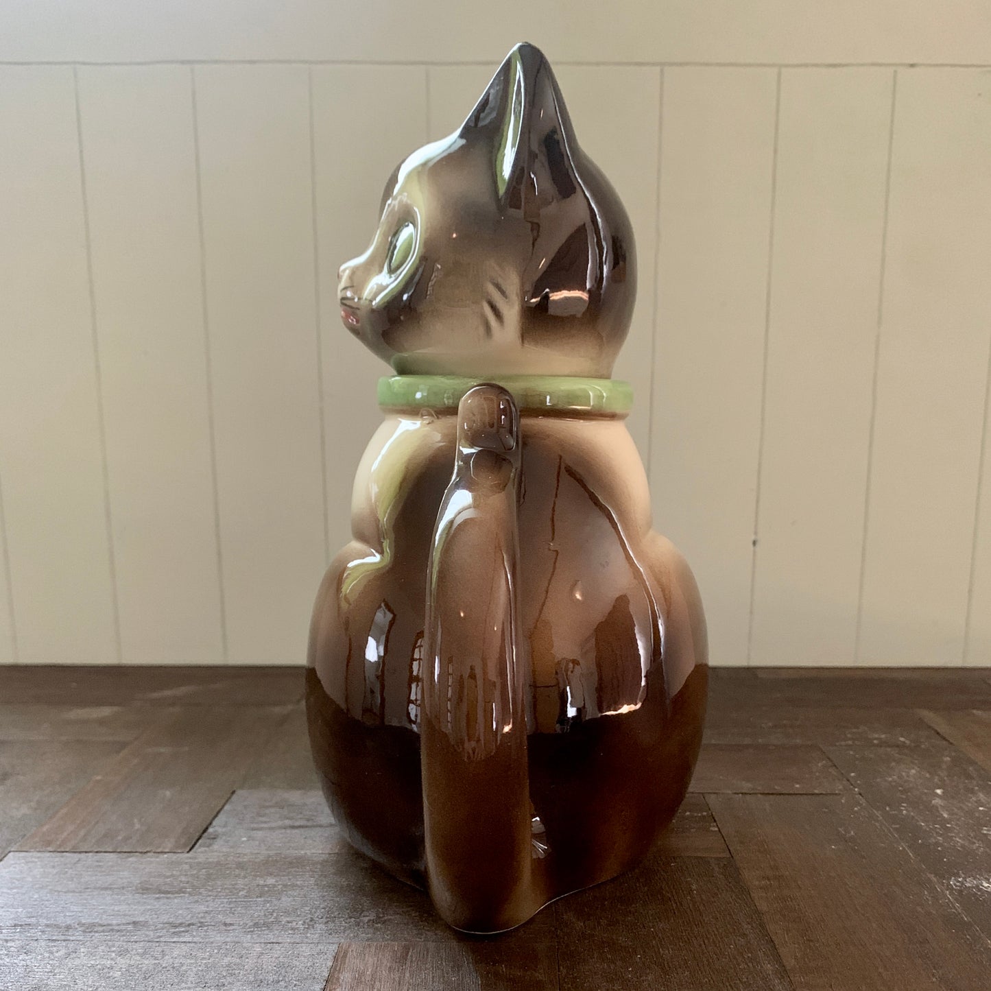 Made in Japan CMI ◇ Brown fur and green eyed cat teapot
