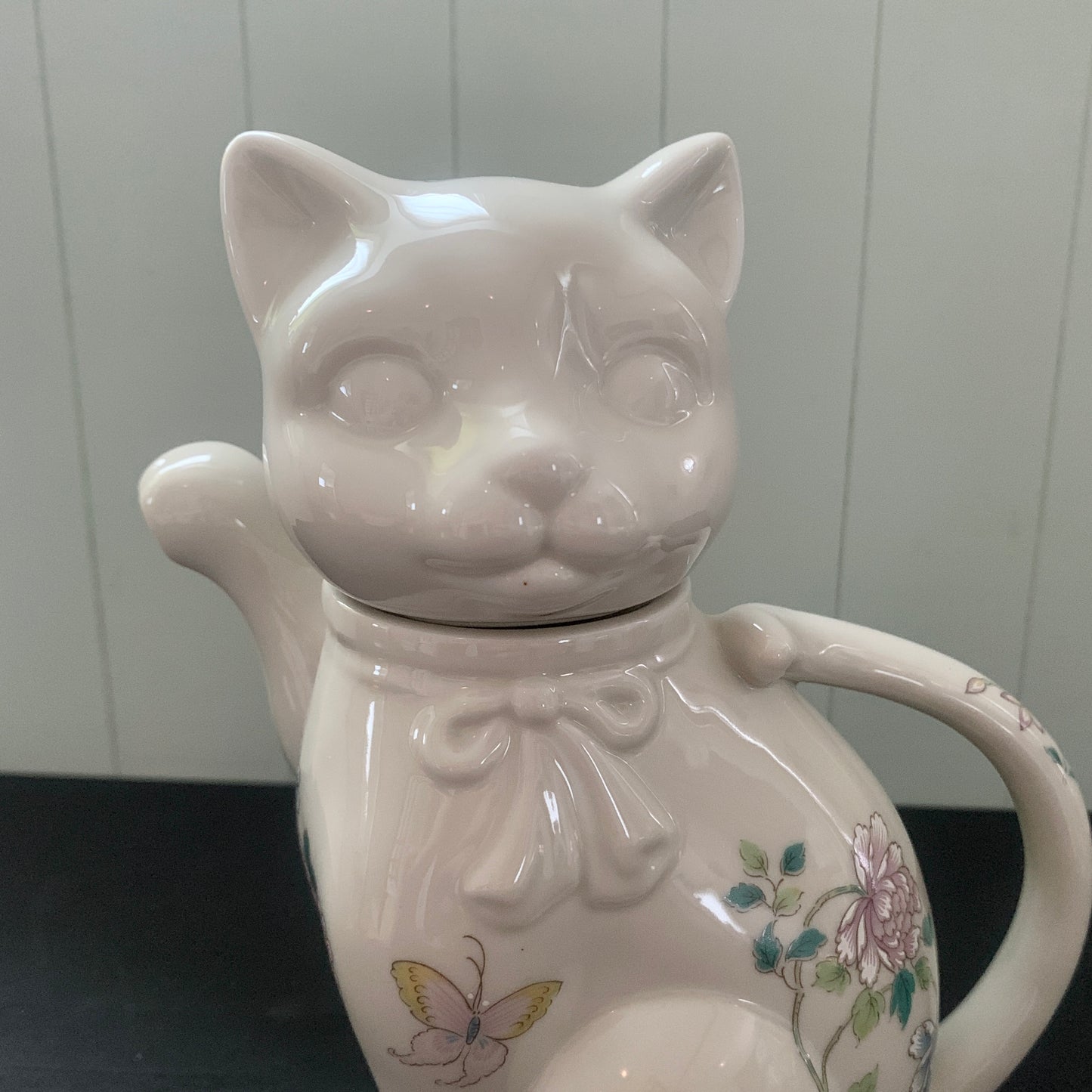 Takahashi san francisco ◇ Cho-cho cat teapot ②