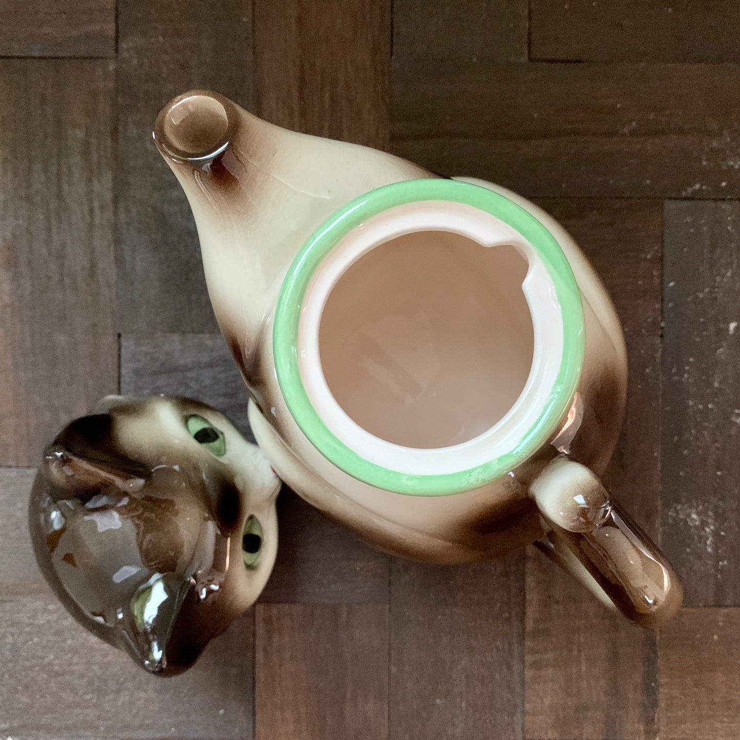 Made in Japan CMI ◇ Brown fur and green eyed cat teapot