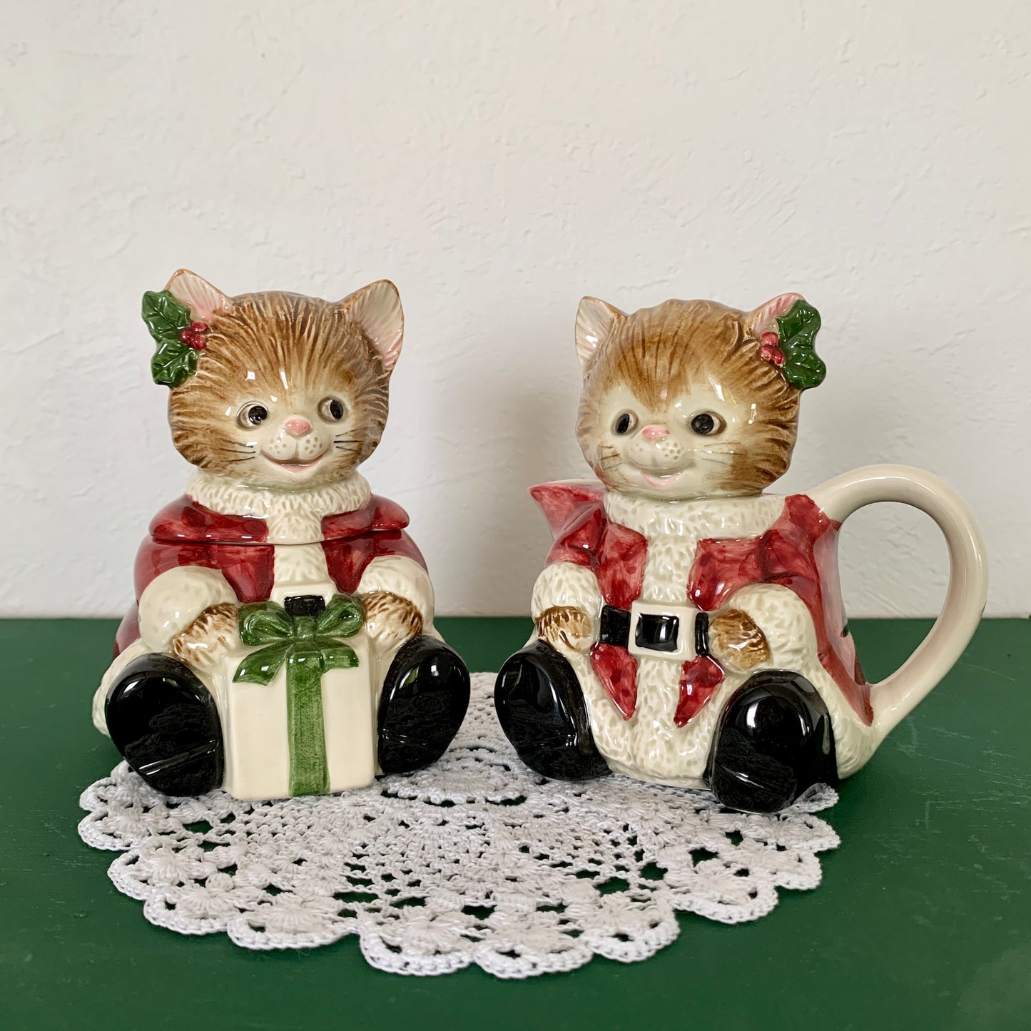 OTAGIRI JAPAN ◇ Christmas Santa Cat Teapot Set