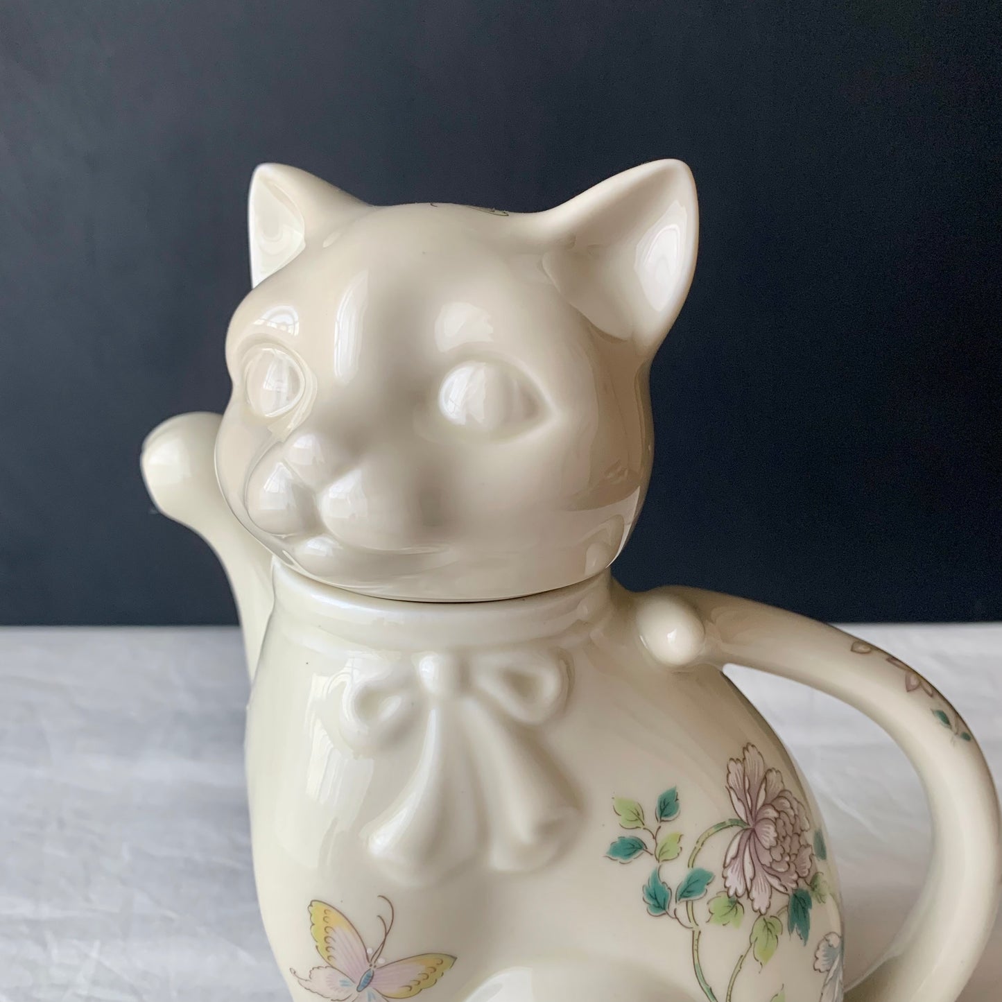 Takahashi san francisco ◇  Cho-cho cat teapot