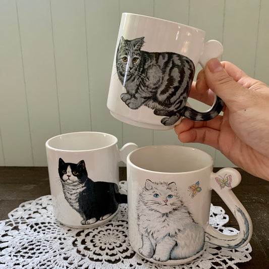 Chic cats print ◇ Tail Handle Mug