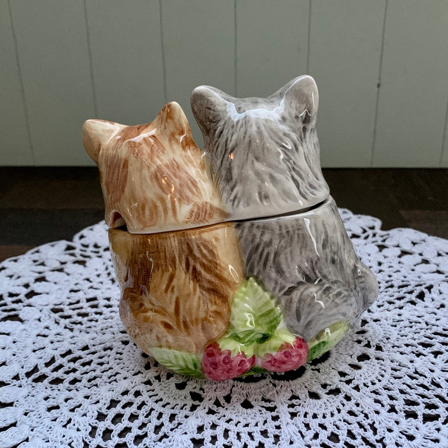 Takahashi San Francisco ◇ Strawberry Cat Sugar pot & milk jug