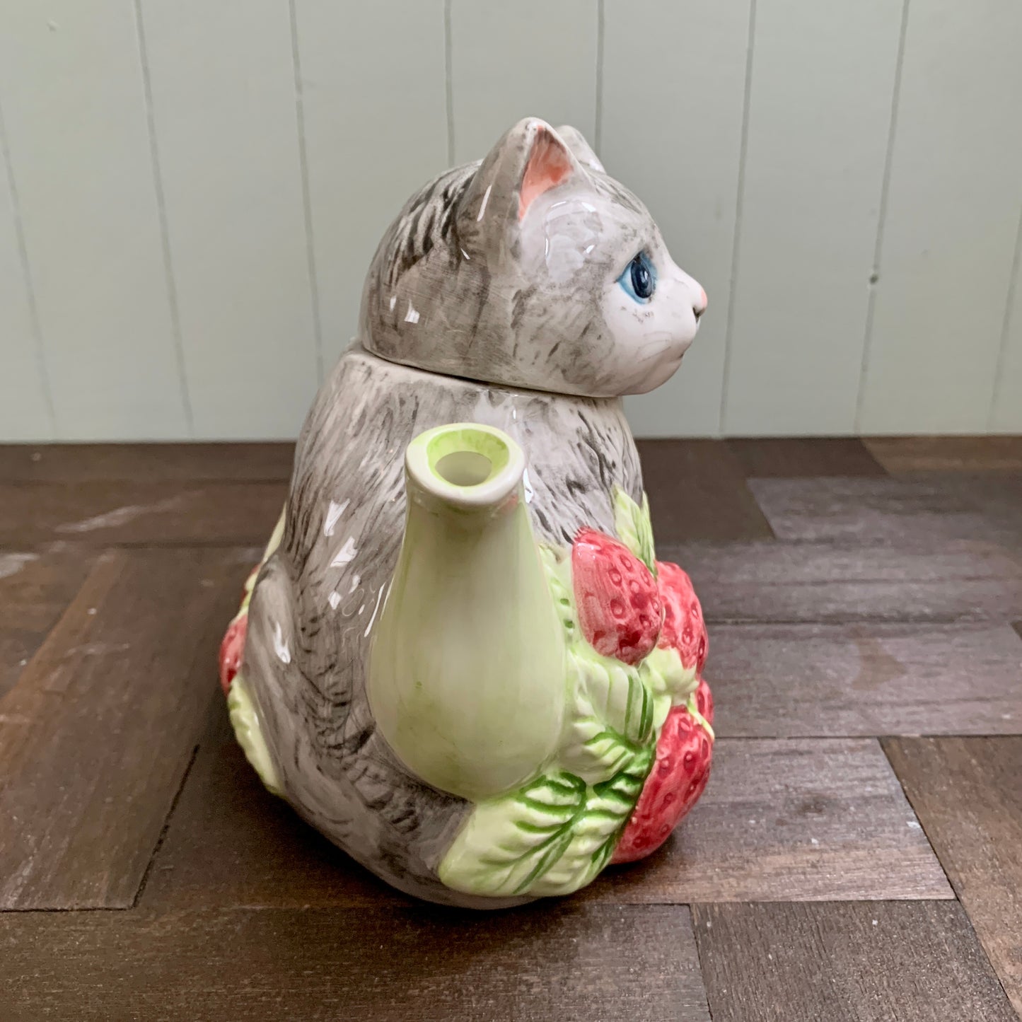Takahashi San Francisco ◇ Strawberry Cat Teapot