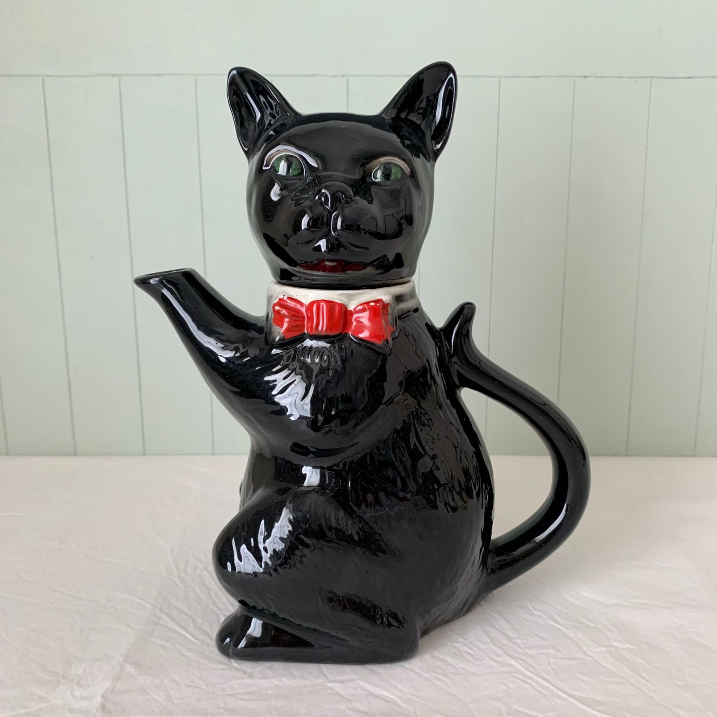 Tony wood studio ◇ Black cat teapot