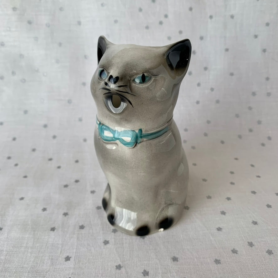 Tony wood studio ◇ Russian blue cat milk jug 1