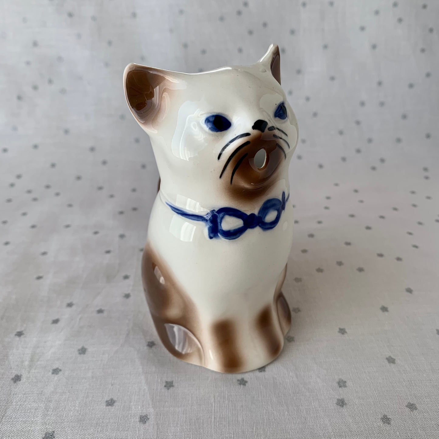 Tony wood studio ◇ Siamese cat milk jug 1