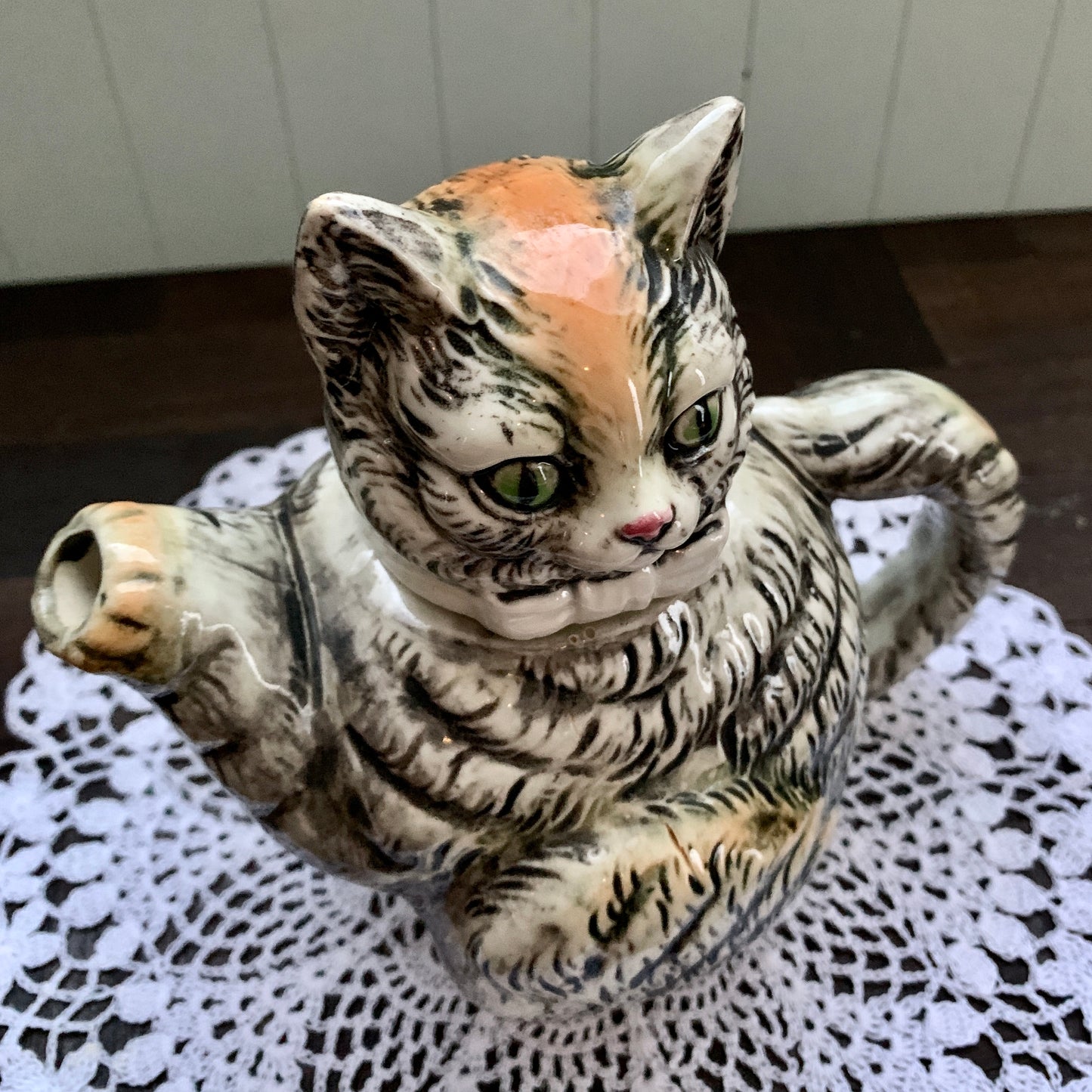 Made in Japan ◇ Brown long-haired cat teapot