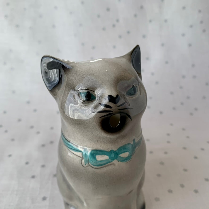 Tony wood studio ◇ Russian blue cat milk jug 1