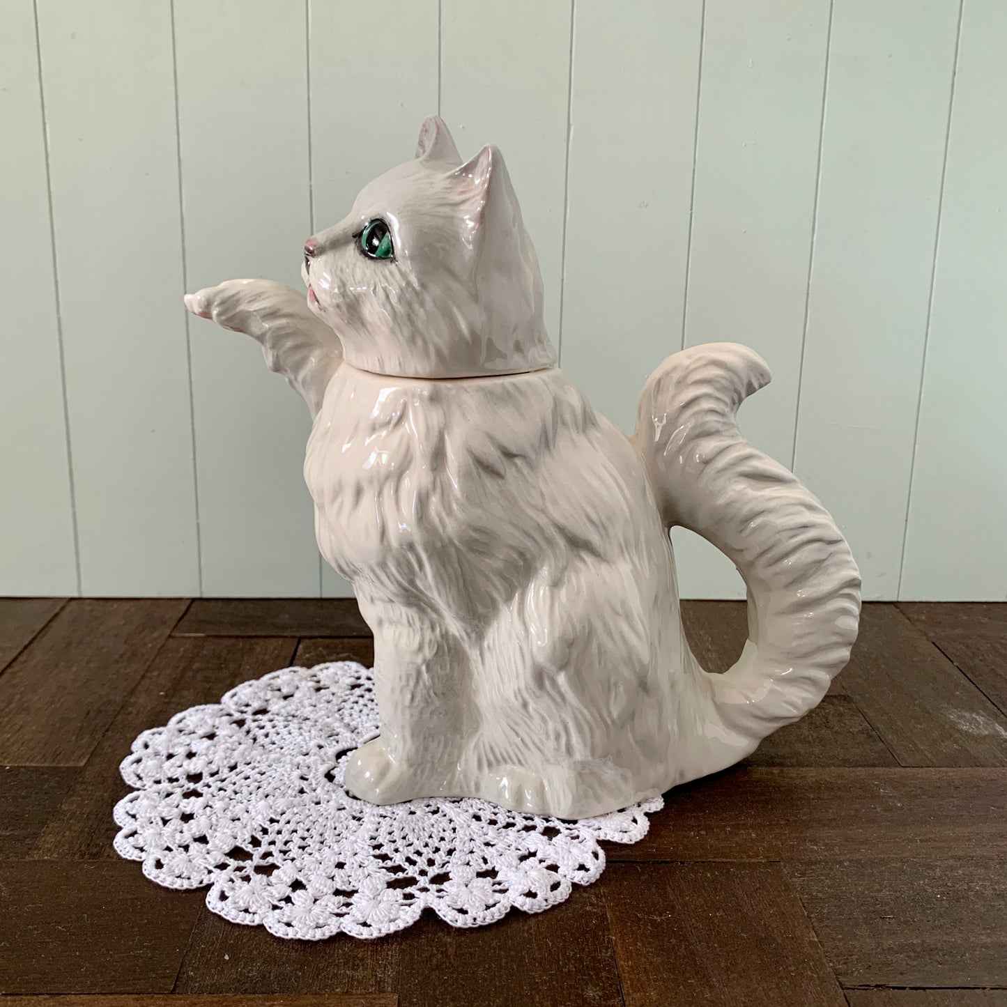 Beswick England ◇ Persian cat teapot